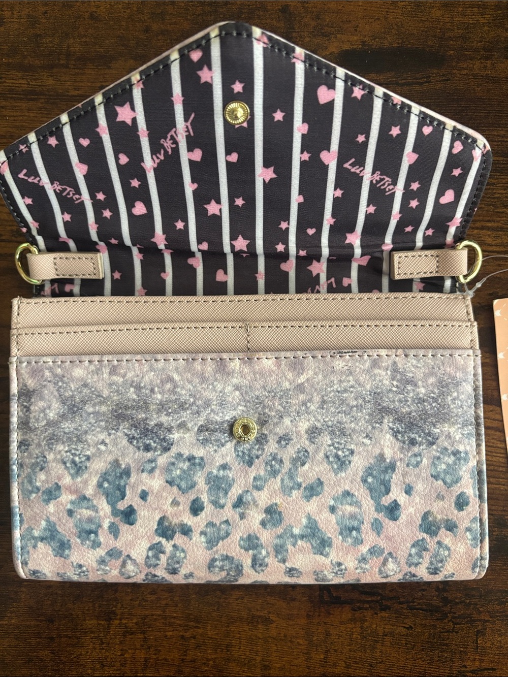 Luv Betsey by Betsey Johnson Pink Floral Print Crossbody Bag with Gold Chain - Picture 6 of 7